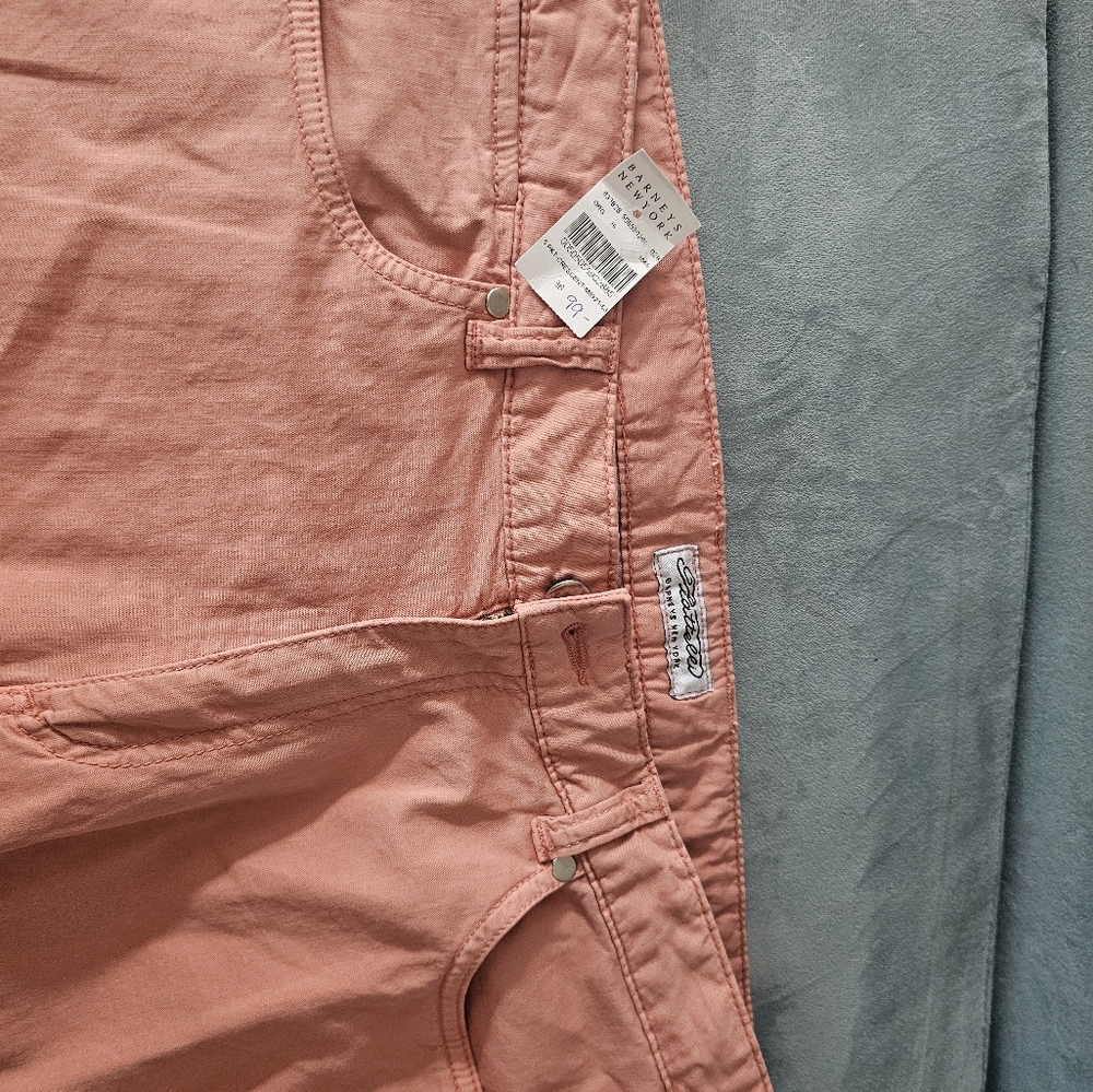 MENS Barney's New York Piatelli's pants size 36 brand New never used. Coral
